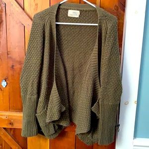 M4EO Cozy Knit Sweater